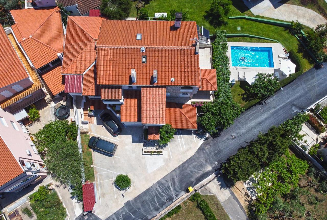 Apartments Biskupije 810 Μεντουλίν Εξωτερικό φωτογραφία