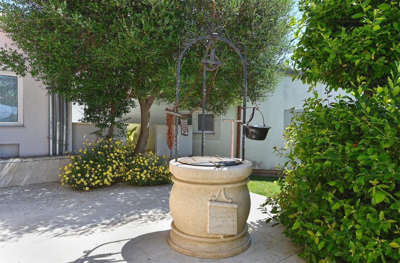 Apartments Biskupije 810 Μεντουλίν Εξωτερικό φωτογραφία