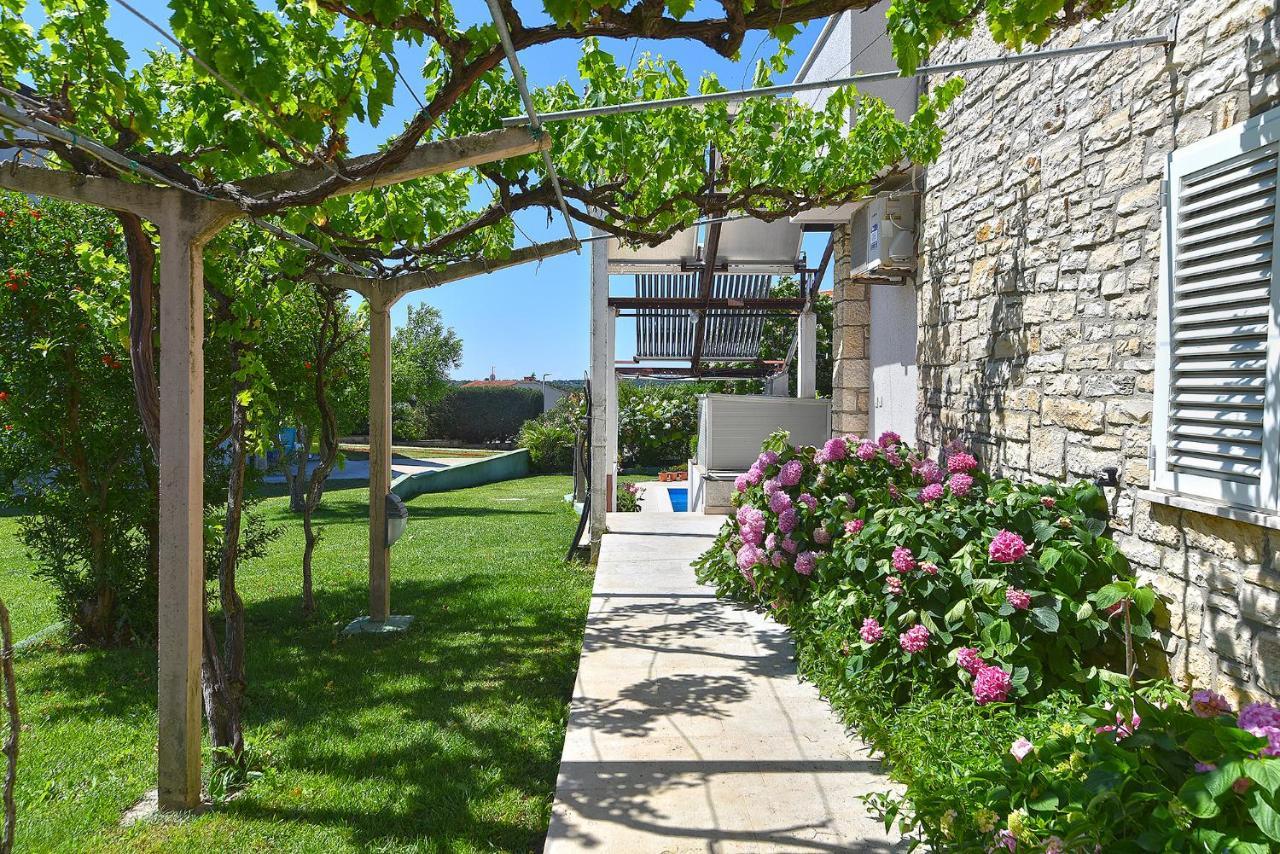 Apartments Biskupije 810 Μεντουλίν Εξωτερικό φωτογραφία