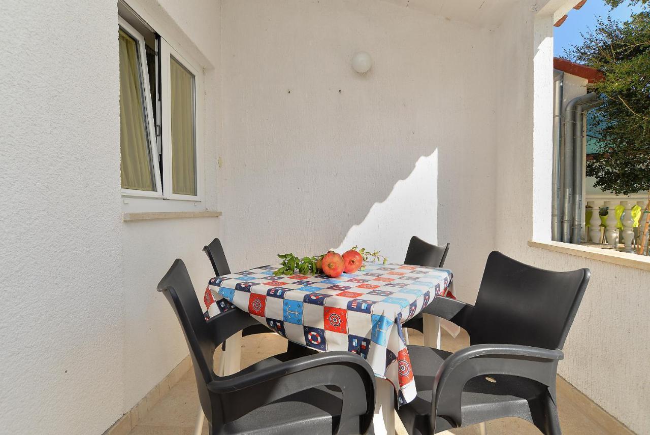 Apartments Biskupije 810 Μεντουλίν Εξωτερικό φωτογραφία